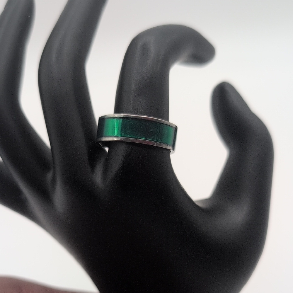 NWOT Green Silver Toned Band Ring Stainless Steel